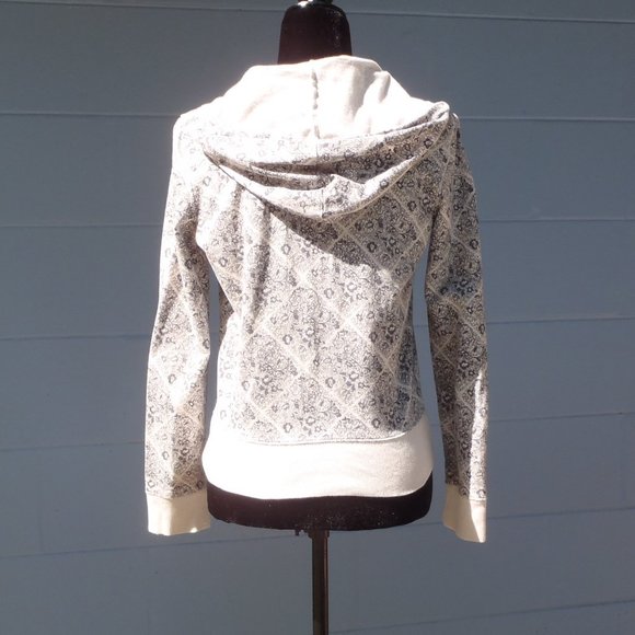 Izod Zippered Hoodie - Picture 7 of 8